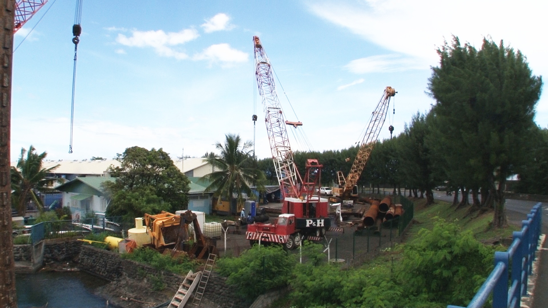 Les travaux de construction du deuxième pont de Motu Uta ont démarré