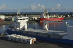 Commerce interinsulaire